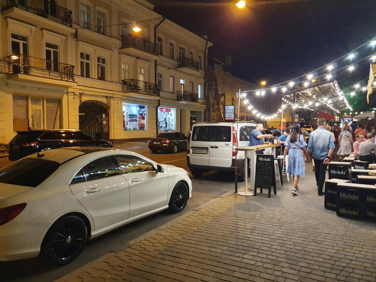Central Apartments Odessa Dış mekan fotoğraf